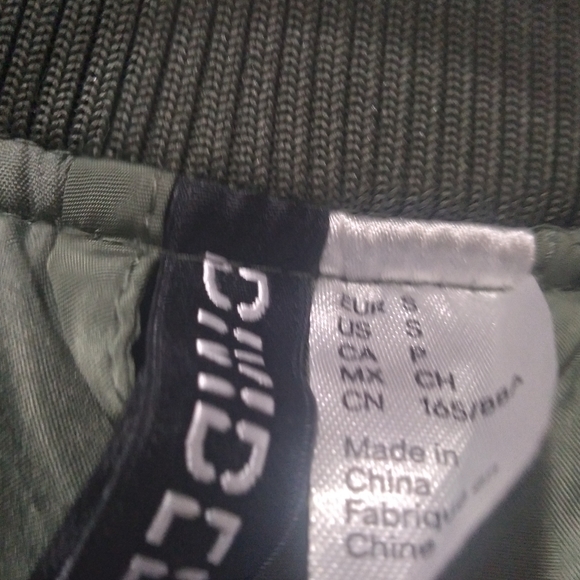 DIVIDED H M NWOT JACKET SIZE S ,M COLOR GREEN WEEKEND SPECIAL!!! - Picture 2 of 5